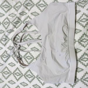 Sz 10 white lulu energy bra